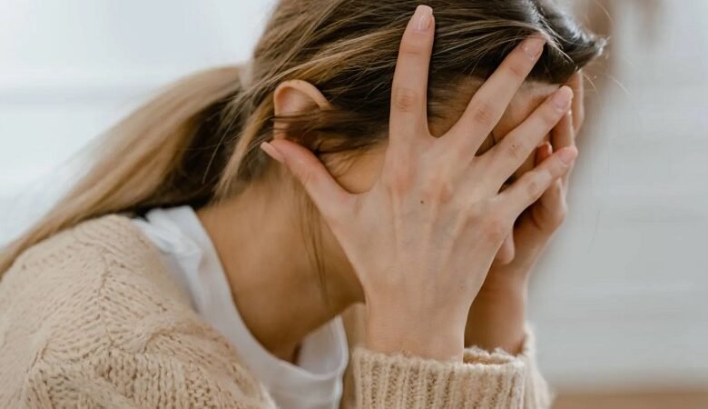 10 علامات خفية للقلق قد لا تنتبه لها