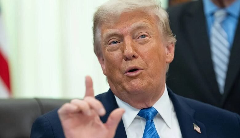 ترامب يلوّح بضربات جديدة على إيران والاستيلاء على جزيرة خرج 1 ترامب يلوّح بضربات جديدة على إيران والاستيلاء على جزيرة خرج