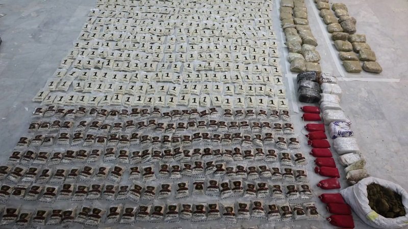 سوريا والعراق يفككان شبكة دولية لتهريب المخدرات 2 سوريا والعراق يفككان شبكة دولية لتهريب المخدرات