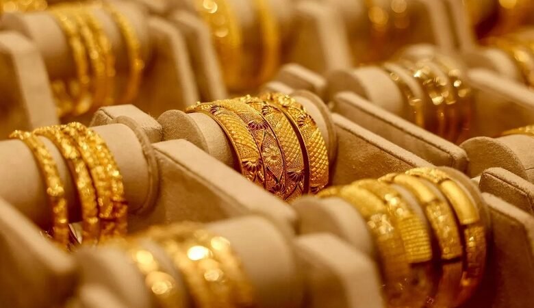 الذهب ينتعش مع تقدم محادثات واشنطن وطهران
