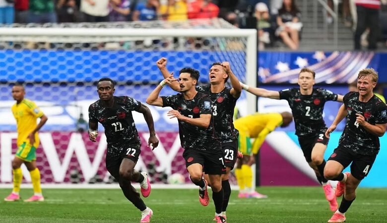 كندا أول الواصلين إلى ثمن النهائي بهدف قاتل في جنوب أفريقيا