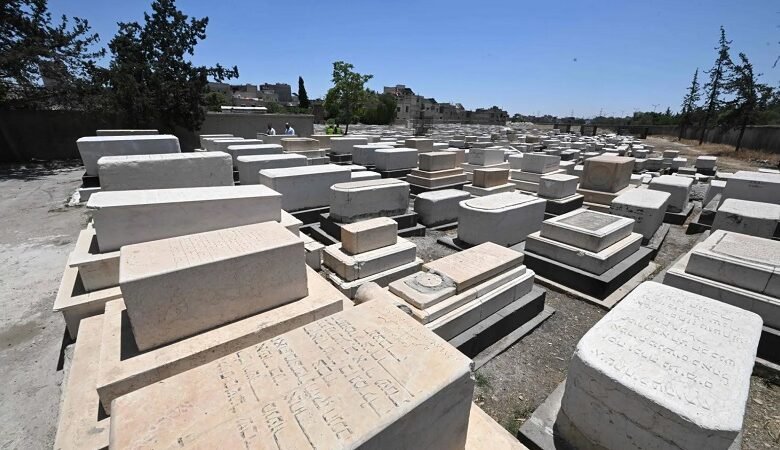 بدء ترميم أبرز مقبرة لليهود في دمشق