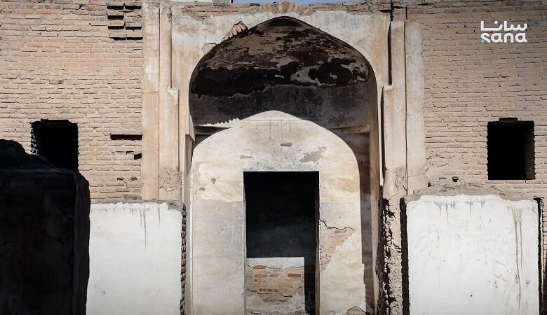 قصر البنات في الرقة.. شاهدٌ معماري يروي ازدهار المدينة 1 قصر البنات في الرقة.. شاهدٌ معماري يروي ازدهار المدينة