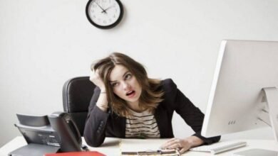 لماذا تفكر المرأة في ترك وظيفتها 17 مرة يوميا؟