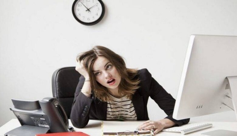 لماذا تفكر المرأة في ترك وظيفتها 17 مرة يوميا؟ 1 لماذا تفكر المرأة في ترك وظيفتها 17 مرة يوميا؟