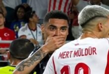 أول بطاقة حمراء في تاريخ المونديال تنهي مؤامرات الهمس بالملاعب 3 أول بطاقة حمراء في تاريخ المونديال تنهي مؤامرات الهمس بالملاعب