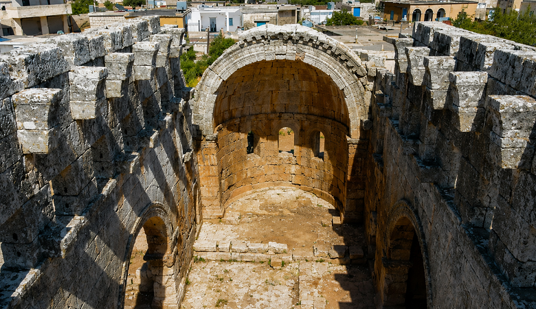 كنيسة قلب لوزة.. تحفة العمارة البيزنطية في الشمال السوري
