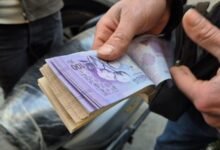 تذبذب الليرة السورية يربك الأسواق ويعمّق اختلالات التسعير 2 تذبذب الليرة السورية يربك الأسواق ويعمّق اختلالات التسعير