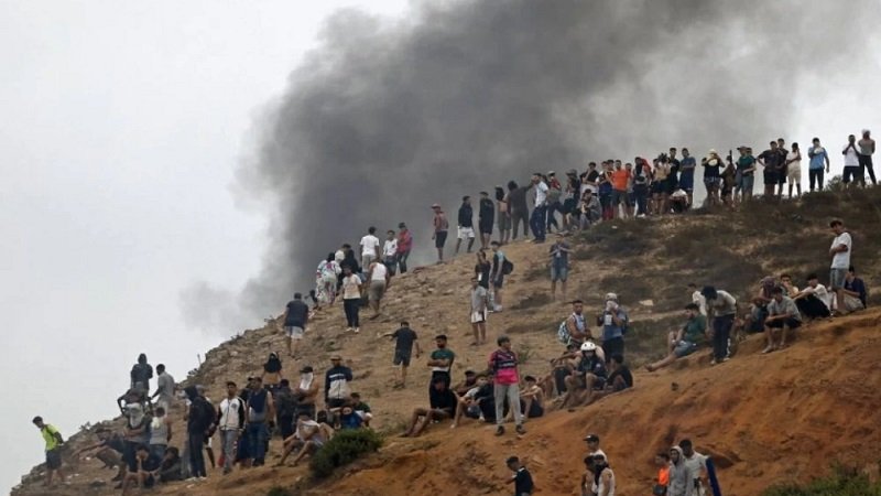 إسبانيا: 37500 مهاجر مغربي عادوا أدراجهم من سبتة 2 إسبانيا: 37500 مهاجر مغربي عادوا أدراجهم من سبتة