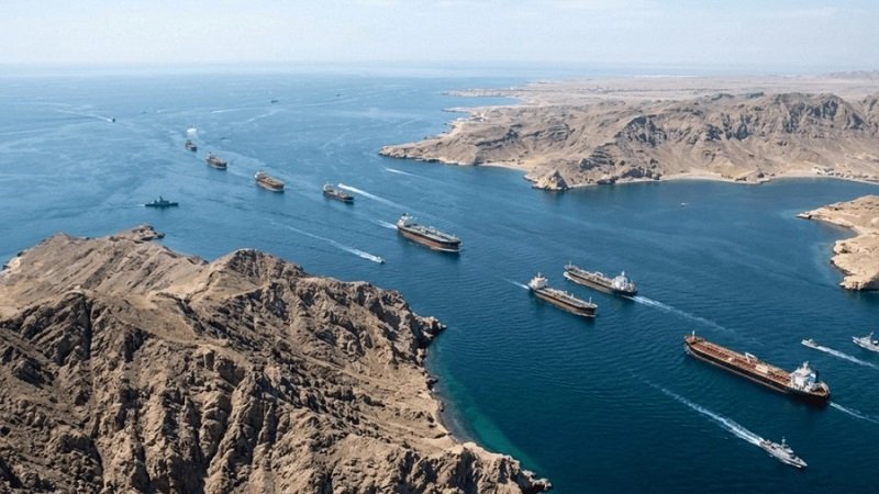 ماذا نعرف عن رسوم ترامب في مضيق هرمز؟
