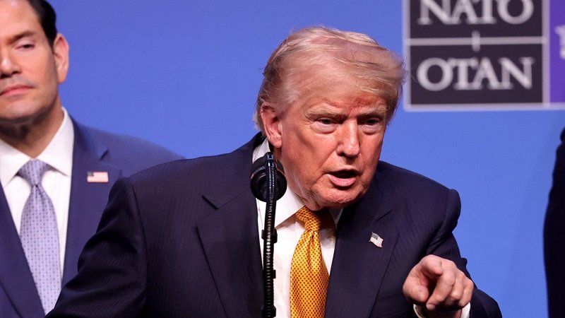 ترامب يتحدى إعلان طهران إغلاق مضيق هرمز 2 ترامب يتحدى إعلان طهران إغلاق مضيق هرمز