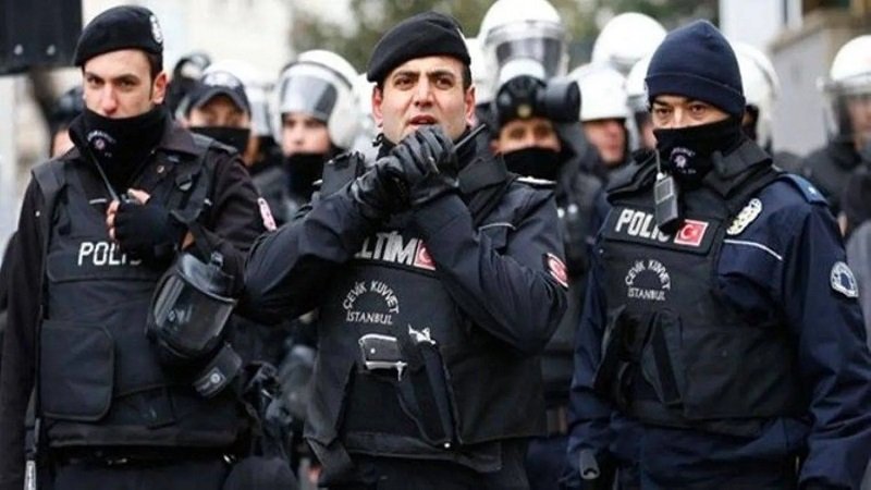 توقيف 119 شخصاً في تركيا يشتبه بانتمائهم إلى داعش 2 توقيف 119 شخصاً في تركيا يشتبه بانتمائهم إلى داعش