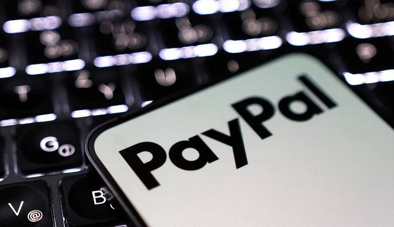 من المفضلة في وول ستريت إلى هدف استحواذ... لماذا فقدت «باي بال» مكانتها؟ 1 من المفضلة في وول ستريت إلى هدف استحواذ... لماذا فقدت «باي بال» مكانتها؟