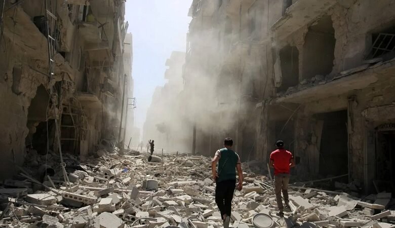 اعتقال لواء طيار في حلب نفّذ غارات جوية استهدفت مدنيين 1 اعتقال لواء طيار في حلب نفّذ غارات جوية استهدفت مدنيين