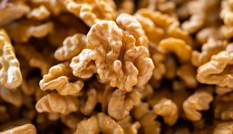 6 أطعمة نباتية غنية بـ«أوميغا 3» 1 6 أطعمة نباتية غنية بـ«أوميغا 3»