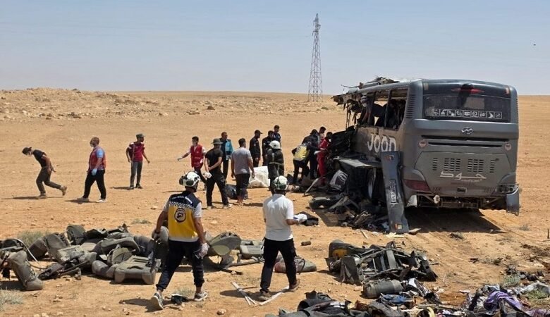فاجعة السخنة تفتح ملف طريق دمشق – دير الزور مجدداً.. 1 فاجعة السخنة تفتح ملف طريق دمشق – دير الزور مجدداً..