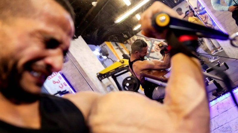 5 أشياء تبدأ بالتغير في الجسم بعد سن الأربعين... وطرق علاجها