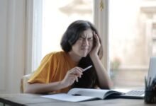 بعيداً عن الأدوية... 7 طرق بسيطة لتخفيف الصداع 2 بعيداً عن الأدوية... 7 طرق بسيطة لتخفيف الصداع