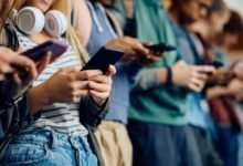 ما أضرار الاستخدام المفرط للإنترنت؟ 2 ما أضرار الاستخدام المفرط للإنترنت؟