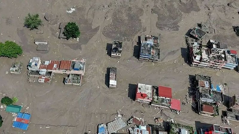 فقدان 384 سائحاً بعد فيضان مرعب في نيبال