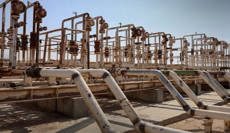 الرقابة والتفتيش تكشف تجاوزات بملايين الدولارات في نفط دير الزور 1 الرقابة والتفتيش تكشف تجاوزات بملايين الدولارات في نفط دير الزور