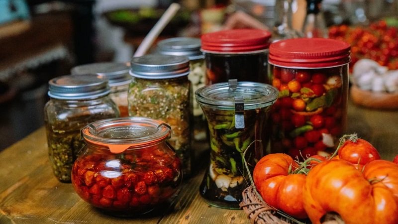 مونة الشتاء.. وفرة في الأسواق وكميات أقل في المنازل 2 مونة الشتاء.. وفرة في الأسواق وكميات أقل في المنازل