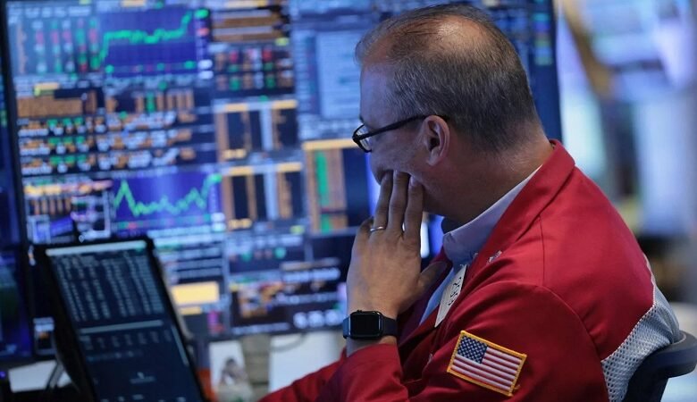 التوترات تدفع المستثمرين إلى «ملاذ السيولة» 1 التوترات تدفع المستثمرين إلى «ملاذ السيولة»