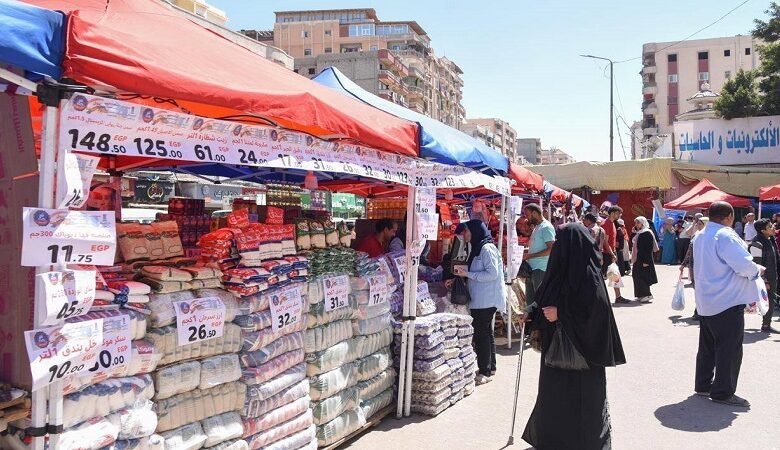 الأجور في مصر... كم تحتاج الأسر لضبط إنفاقها الشهري؟