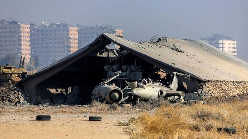 مطار المزة العسكري.. من سجن للانتهاكات إلى مطار لرجال الأعمال