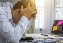 5 عادات تقودك إلى الإفلاس مهما كان راتبك.. هل تقع فيها؟ 2 5 عادات تقودك إلى الإفلاس مهما كان راتبك.. هل تقع فيها؟