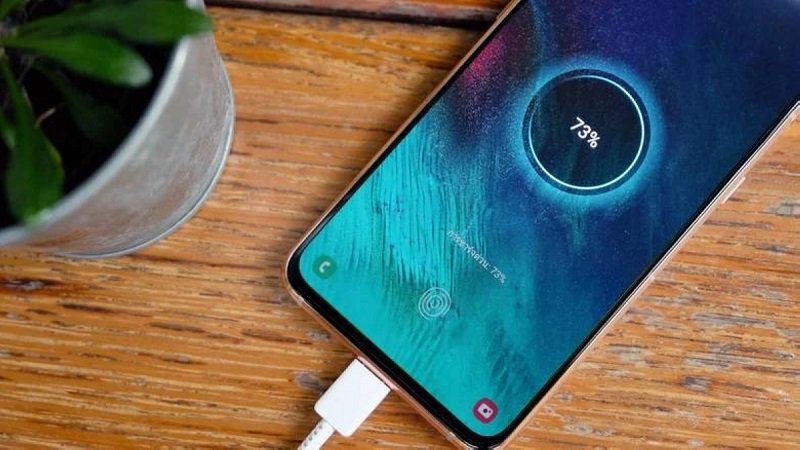 بطارية هاتفك تنفد سريعاً؟.. 7 طرق بسيطة تمنحك ساعات إضافية 2 بطارية هاتفك تنفد سريعاً؟.. 7 طرق بسيطة تمنحك ساعات إضافية