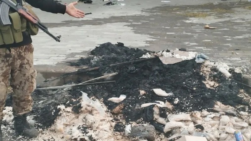 حبال مشانق تحت مدارج الهبوط.. ماذا يخفي مطار المزة بدمشق؟ 2 حبال مشانق تحت مدارج الهبوط.. ماذا يخفي مطار المزة بدمشق؟