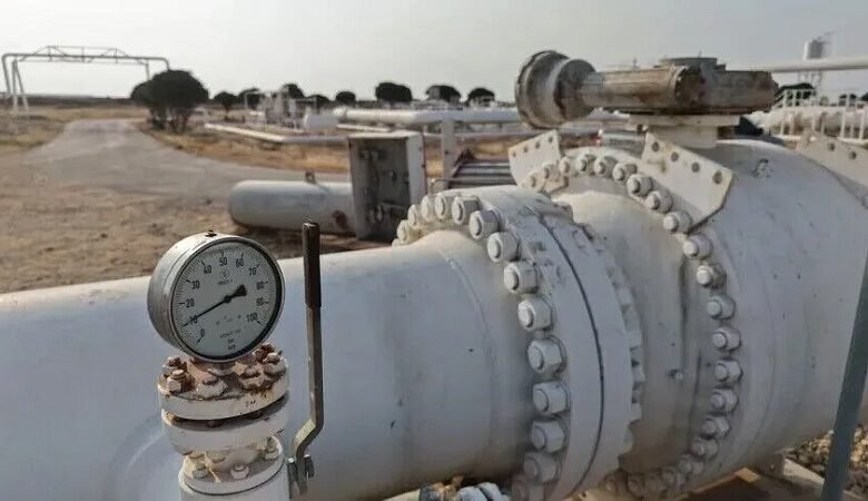 حريق في خط للغاز بدير الزور جراء عمل تخريبي 1 حريق في خط للغاز بدير الزور جراء عمل تخريبي