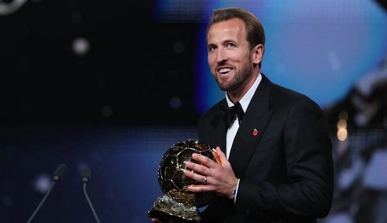 هاري كين يحرز جائزة الكرة الذهبية لعام 2026 1 هاري كين يحرز جائزة الكرة الذهبية لعام 2026