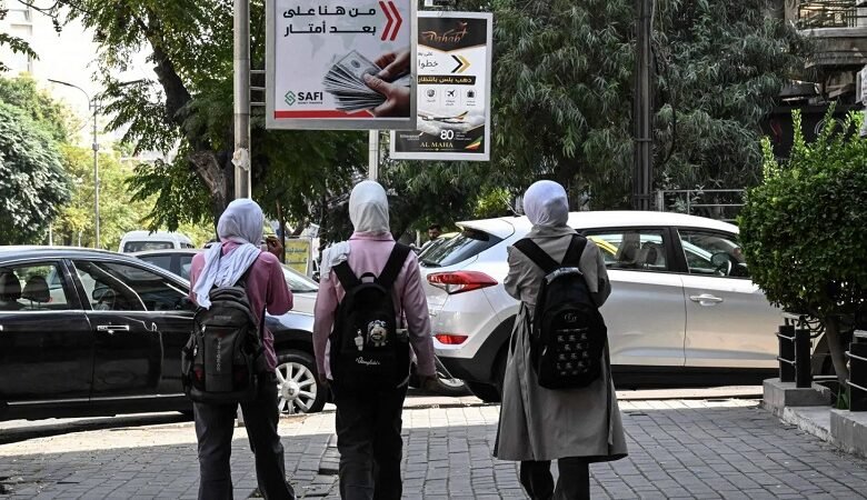 تعديلات على كتب في المنهج التعليمي الرسمي في سوريا يثير انتقادات 1 تعديلات على كتب في المنهج التعليمي الرسمي في سوريا يثير انتقادات