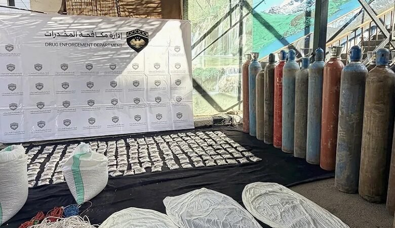 سوريا.. إحباط عملية تهريب مخدرات بالبالونات قرب الحدود الأردنية
