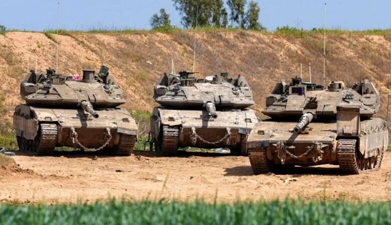 الجيش الإسرائيلي يعلن اعتقال شخصين في جنوب سوريا